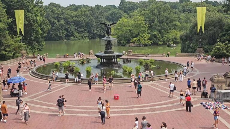Central Park Map + Walking Route (Self-Guided Tour) – Ultimate