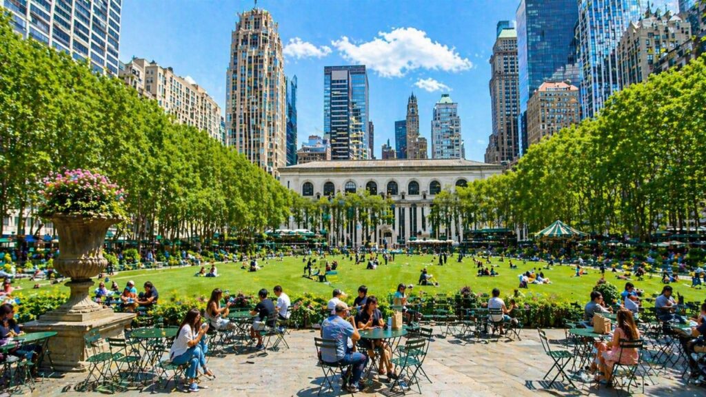 Bryant Park NYC Guide – Things to Do, Food, Events & Best Time to Visit ...